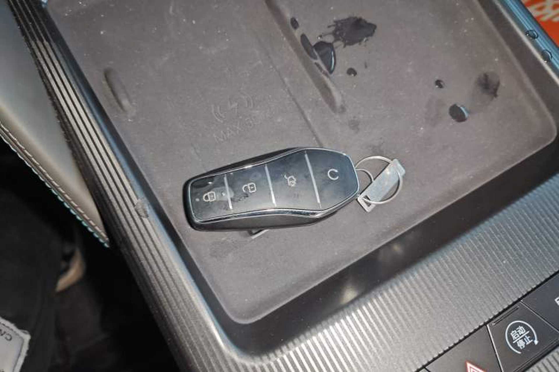 Used BYD Song L DM-i 2026 Model 130KM Superior Version Vehicle Key