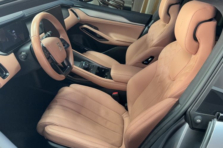 Used BYD Song L EV 2024 662 km Excellence Version Left Front Seat