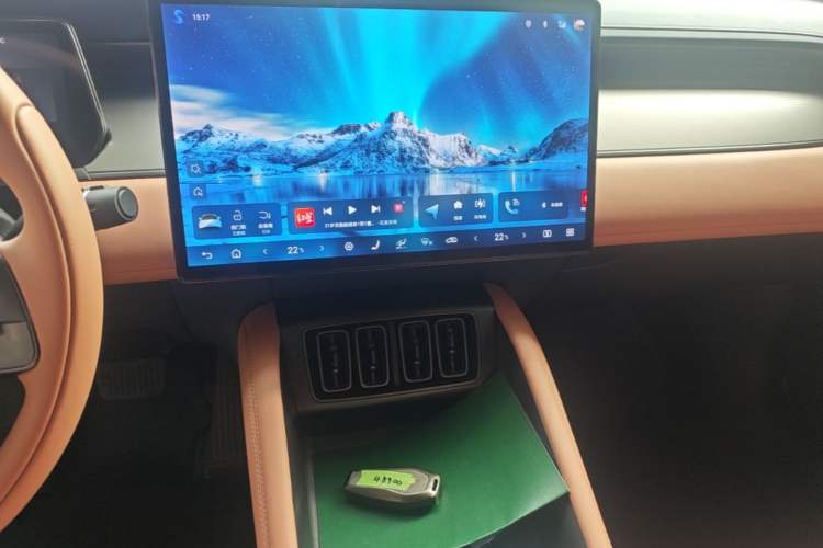 Used BYD Song L EV 2024 550km Beyond Edition Audio And AC Panel