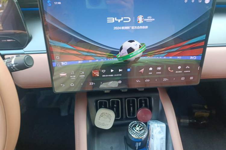 Used BYD Song L EV 2024 662 km Excellence Version Audio And AC Panel