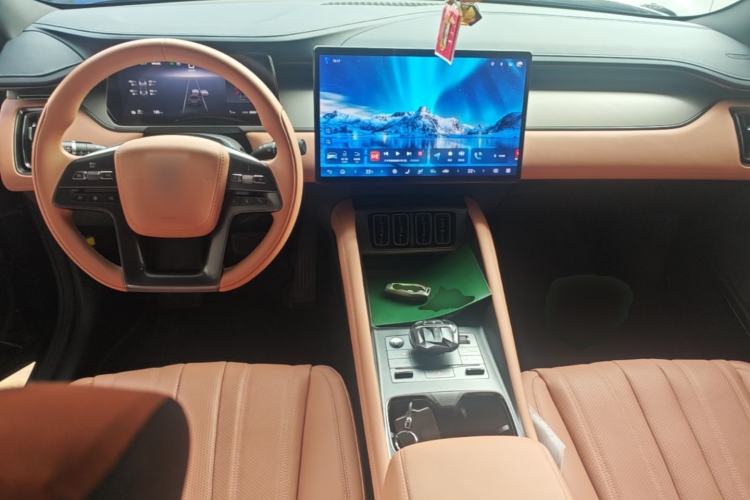 Used BYD Song L EV 2024 550km Beyond Edition Center Console