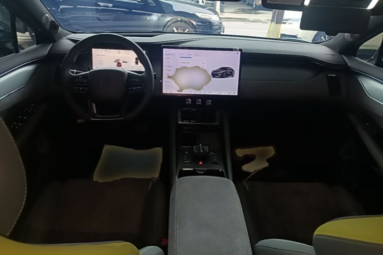 Used BYD Song L EV 2024 602 km All-Wheel-Drive Excellence Version Center Console