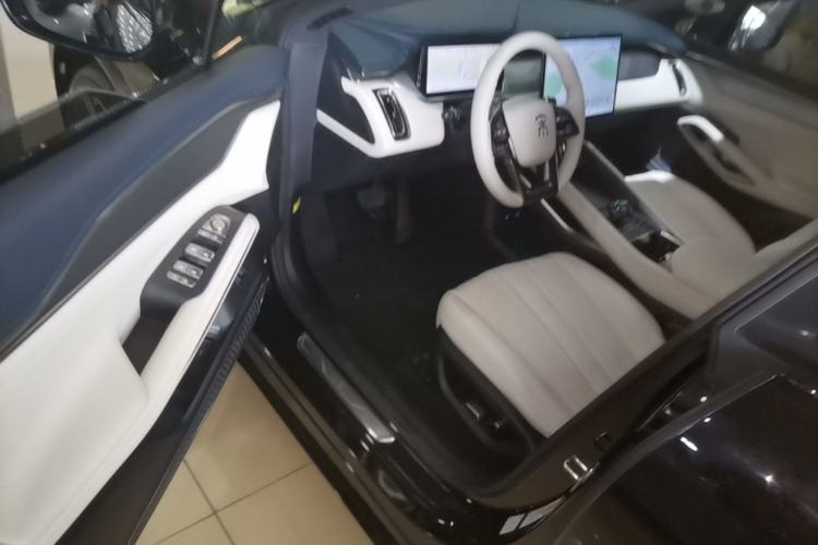 Used BYD Song L EV 2024 550 km Excellence Version Driver Seat