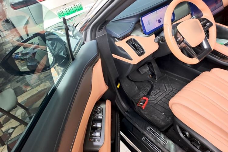 Used BYD Song L EV 2024 550 km Excellence Version Driver Seat