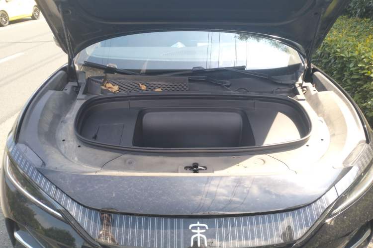 Used BYD Song L EV 2024 662 km Excellence Version Engine Bay