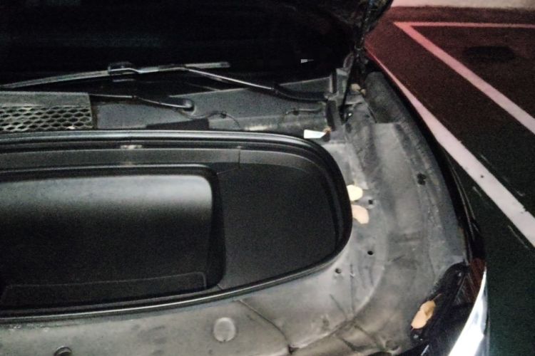 Used BYD Song L EV 2024 602 km All-Wheel-Drive Excellence Version Engine Bay Left