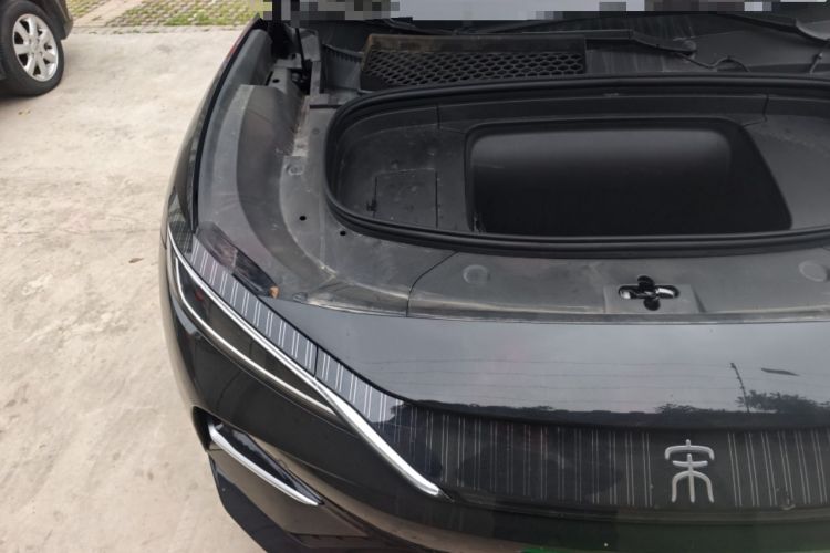 Used BYD Song L EV 2024 550km Beyond Edition Engine Bay Right