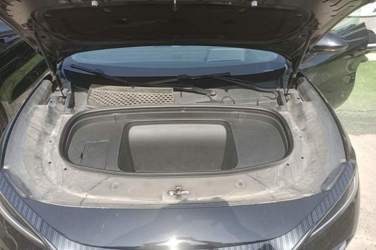 Used BYD Song L EV 2024 602 km All-Wheel-Drive Excellence Version Engine Bay