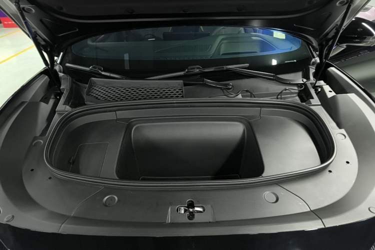 Used BYD Song L EV 2024 602 km All-Wheel-Drive Excellence Version Engine Bay
