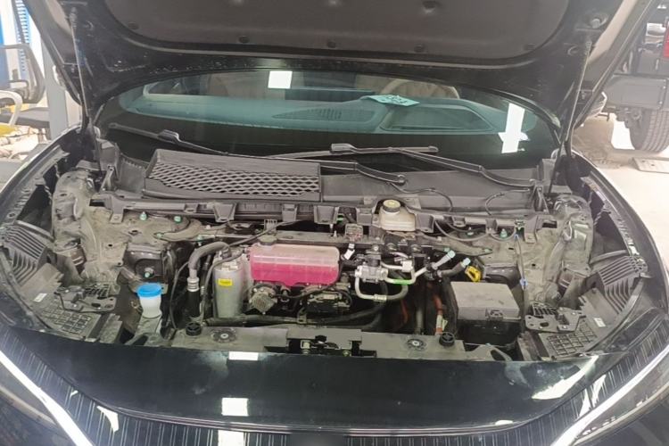 Used BYD Song L EV 2024 662 km Excellence Version Engine Bay