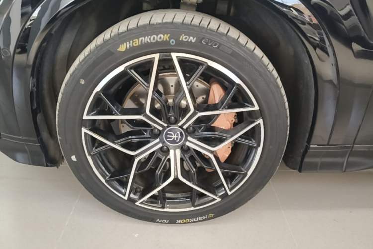 Used BYD Song L EV 2024 602 km All-Wheel-Drive Excellence Version Exterior 4
