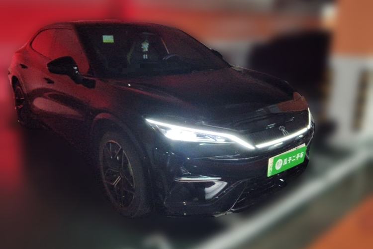 Used BYD Song L EV 2024 602 km All-Wheel-Drive Excellence Version Front Right 45 Deg