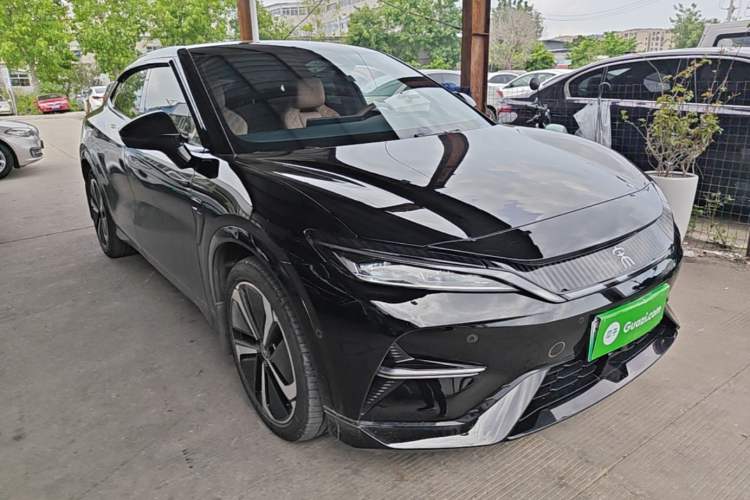 Used BYD Song L EV 2024 662 km Excellence Version Front Right 45 Deg