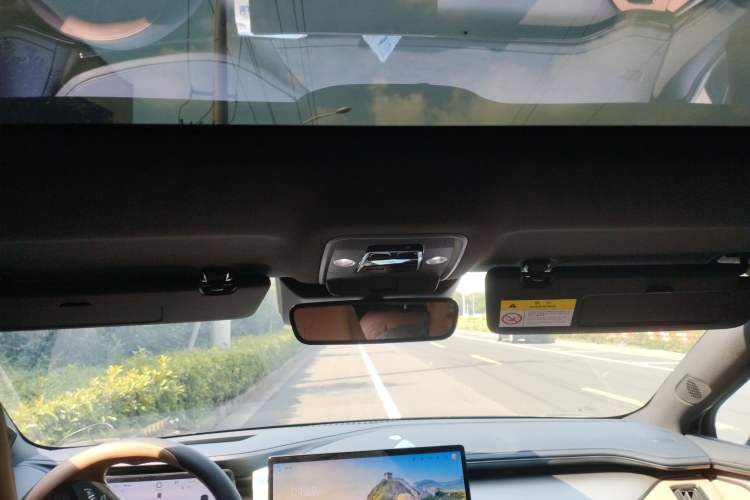 Used BYD Song L EV 2024 662 km Excellence Version Headliner