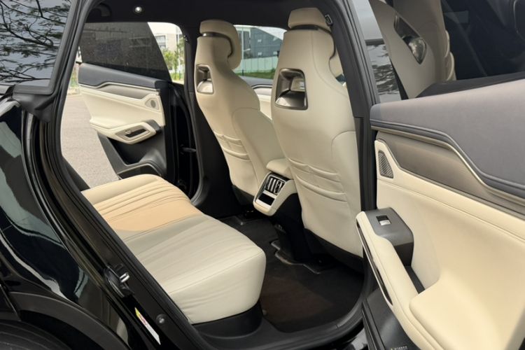 Used BYD Song L EV 2024 550km Beyond Edition Interior 3