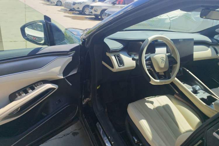 Used BYD Song L EV 2024 550km Beyond Edition Interior 3