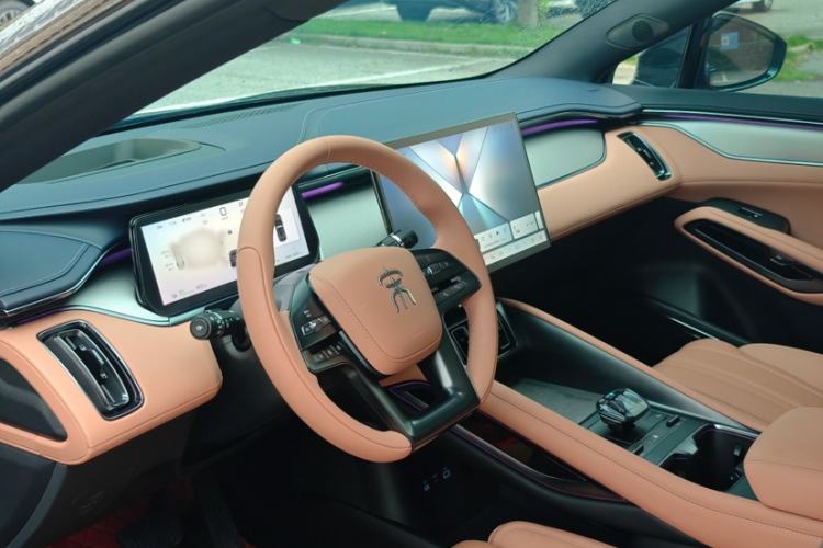 Used BYD Song L EV 2024 662 km Excellence Version Interior 6