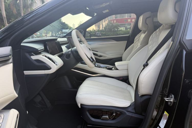 Used BYD Song L EV 2024 550km Beyond Edition Interior 6
