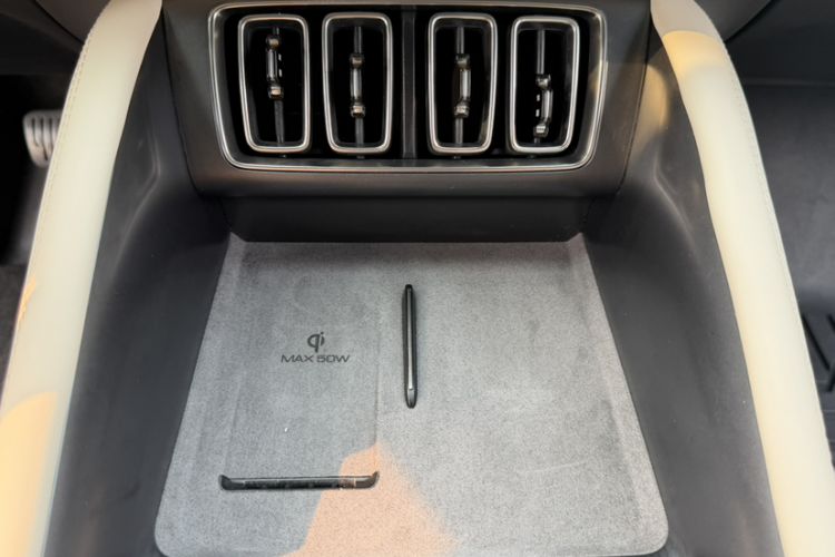 Used BYD Song L EV 2024 550km Beyond Edition Interior 8