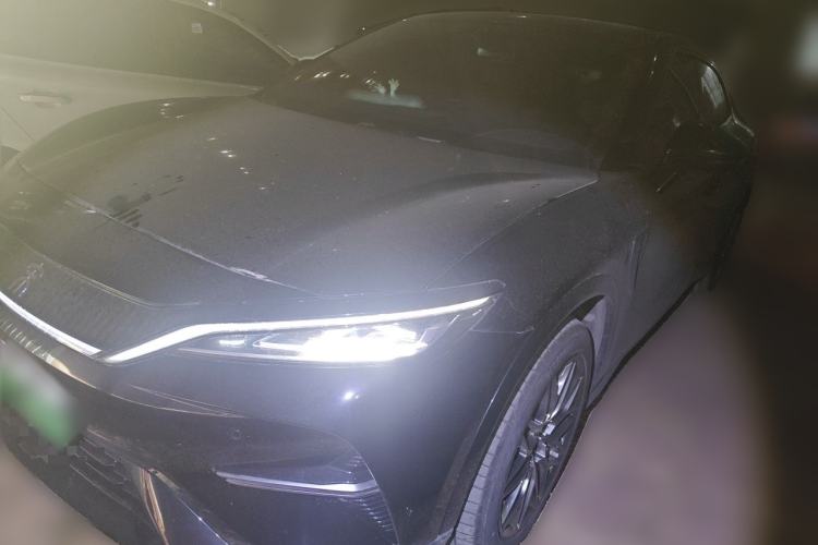 BYD Song L EV 2024 550 km Excellence Version