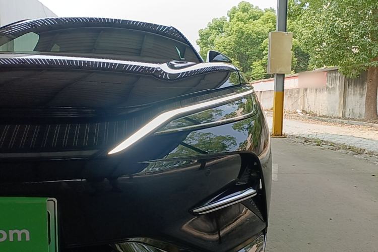 Used BYD Song L EV 2024 602 km All-Wheel-Drive Excellence Version Left Front Headlight