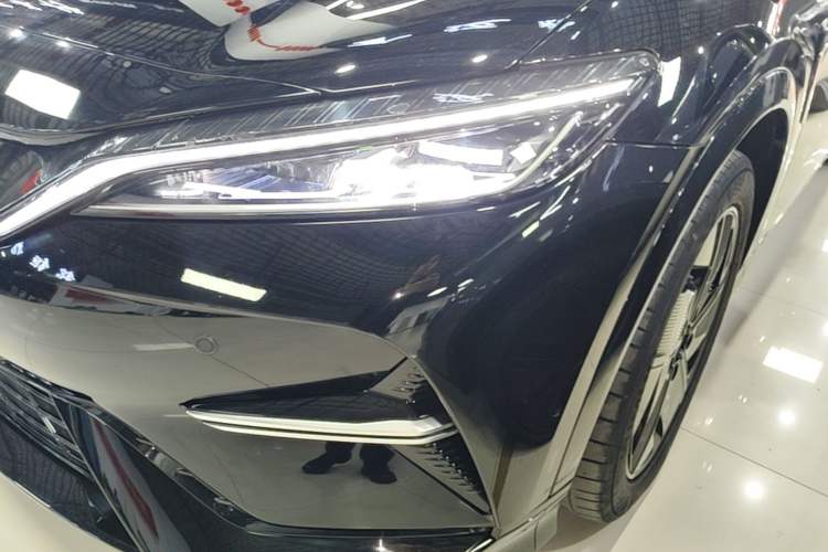 Used BYD Song L EV 2024 550 km Excellence Version Left Front Headlight