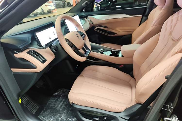 Used BYD Song L EV 2024 550 km Excellence Version Left Front Seat