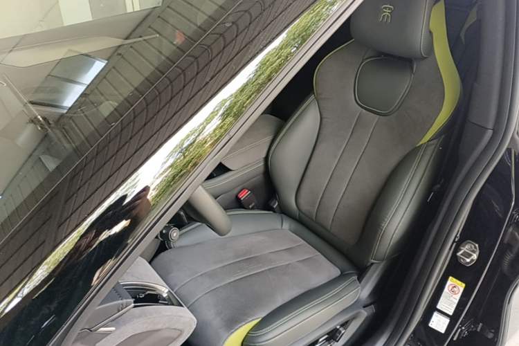 Used BYD Song L EV 2024 602 km All-Wheel-Drive Excellence Version Left Front Seat