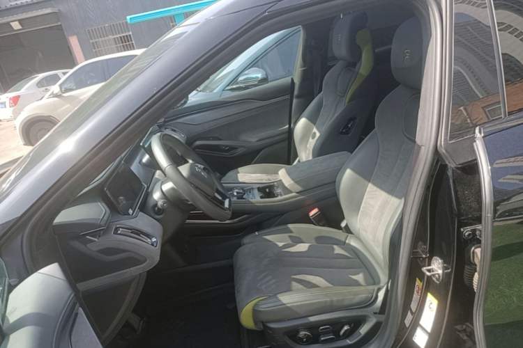 Used BYD Song L EV 2024 602 km All-Wheel-Drive Excellence Version Left Front Seat