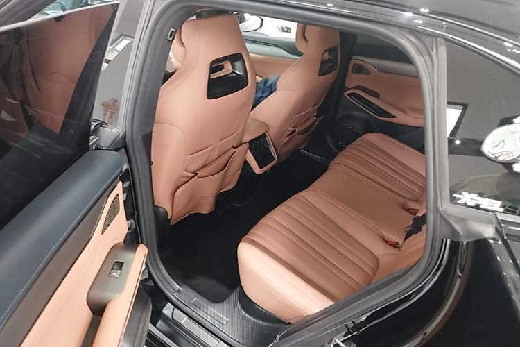 Used BYD Song L EV 2024 550 km Excellence Version Left Rear Seat