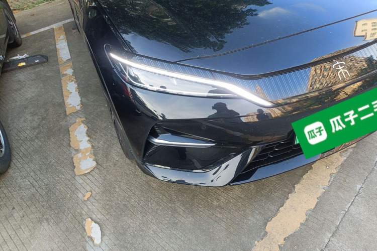 Used BYD Song L EV 2024 662 km Excellence Version Right Front Headlight