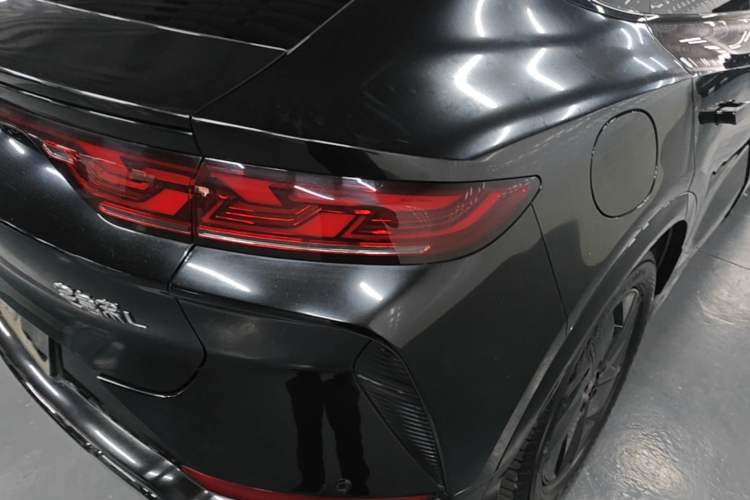 Used BYD Song L EV 2024 550 km Excellence Version Right Rear Taillight
