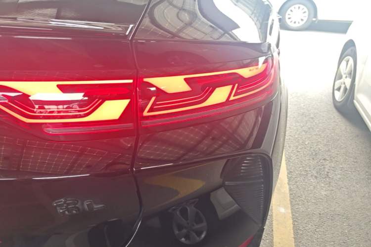Used BYD Song L EV 2024 550km Beyond Edition Right Rear Taillight