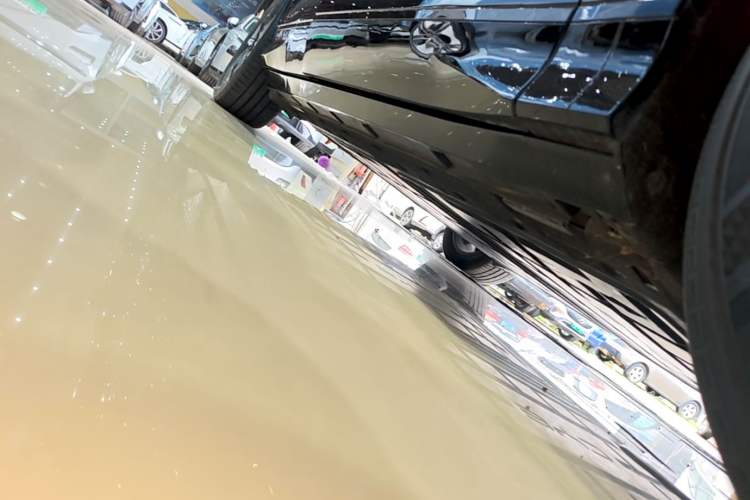 Used BYD Song L EV 2024 550 km Excellence Version Right Side Sill