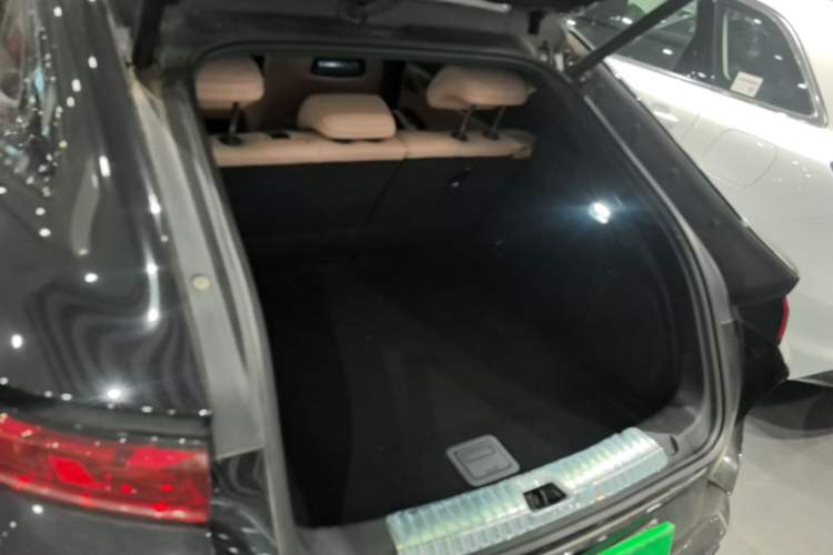 Used BYD Song L EV 2024 550 km Excellence Version Trunk