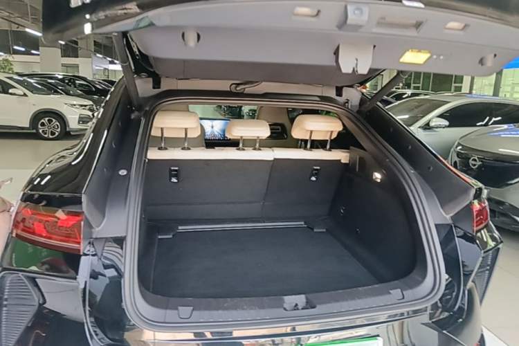 Used BYD Song L EV 2024 550km Beyond Edition Trunk