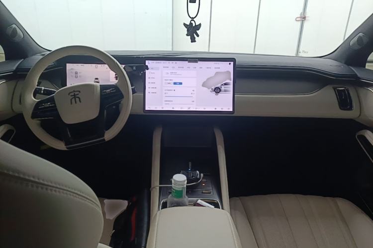 Used BYD Song L EV 2024 662 km Beyond Edition Center Console