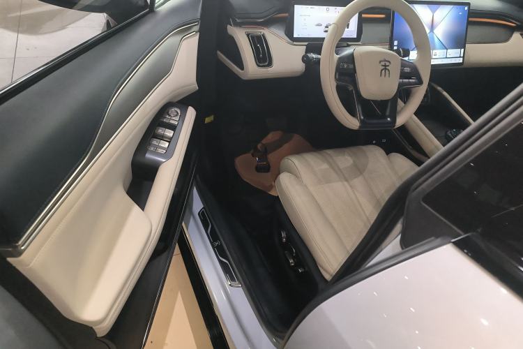Used BYD Song L EV 2024 662 km Excellence Version Driver Seat