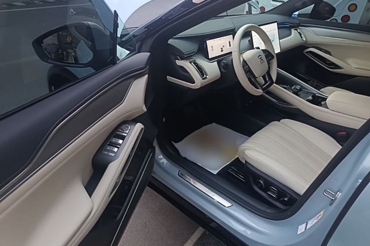 Used BYD Song L EV 2024 550 km Excellence Version Driver Seat