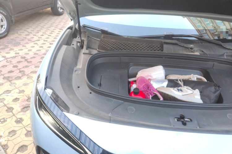 Used BYD Song L EV 2024 662 km Beyond Edition Engine Bay Right
