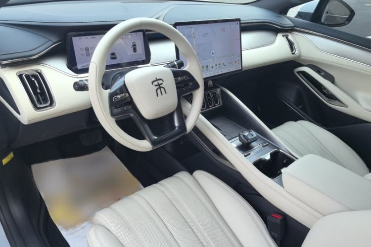 Used BYD Song L EV 2024 550 km Excellence Version Interior 5