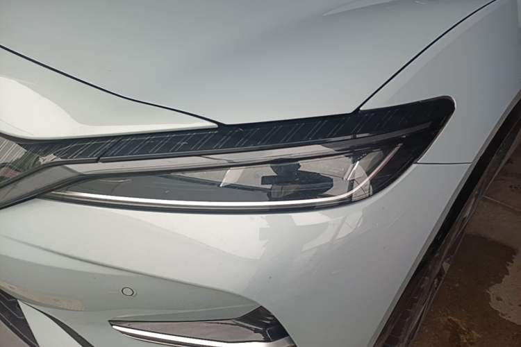 Used BYD Song L EV 2024 662 km Beyond Edition Left Front Headlight