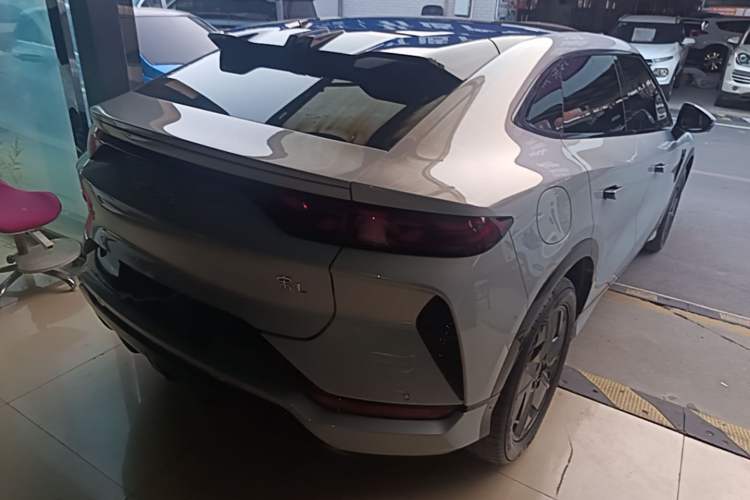 Used BYD Song L EV 2024 550 km Excellence Version Rear Right 45 Deg