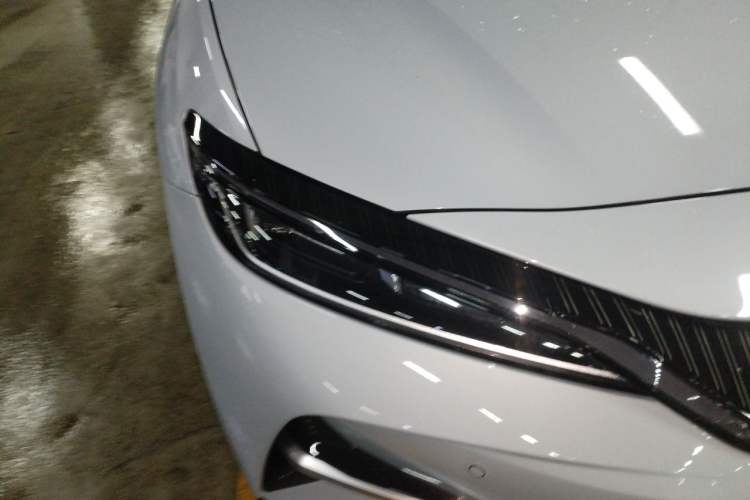 Used BYD Song L EV 2024 662 km Excellence Version Right Front Headlight