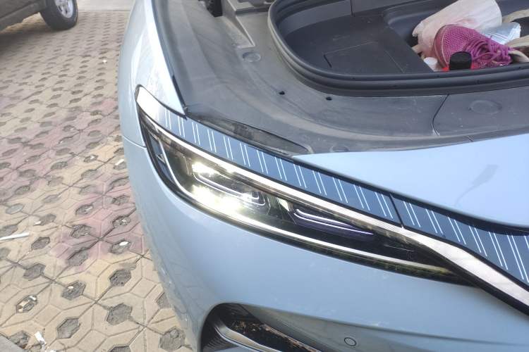 Used BYD Song L EV 2024 662 km Beyond Edition Right Front Headlight