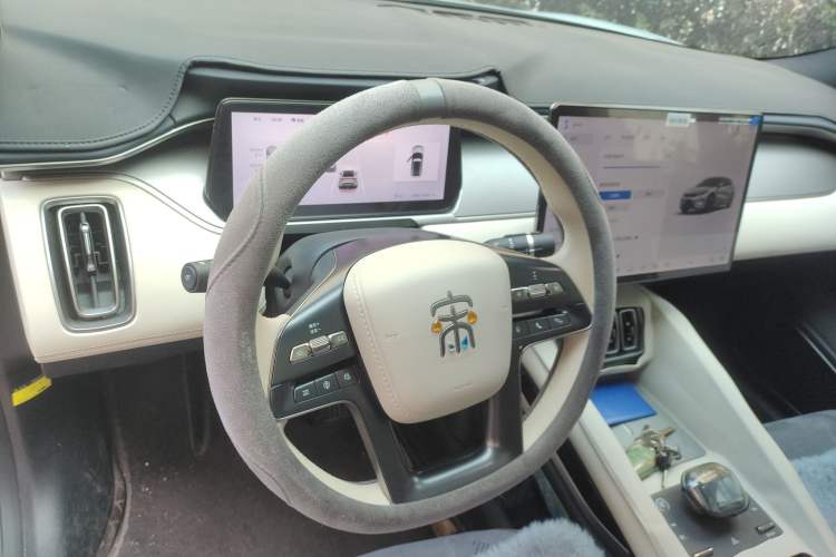 Used BYD Song L EV 2024 662 km Beyond Edition Steering Wheel