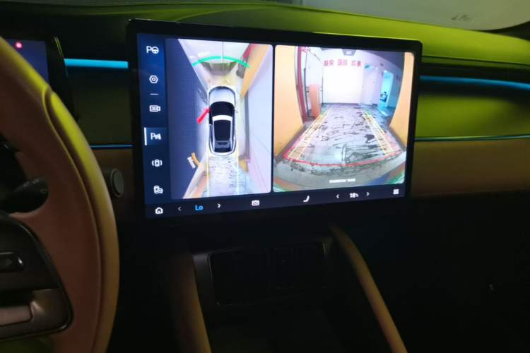 Used BYD Song L EV 2024 662 km Excellence Version Audio And AC Panel