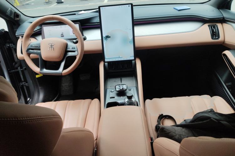 Used BYD Song L EV 2024 662 km Excellence Version Center Console