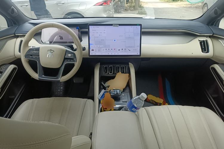 Used BYD Song L EV 2024 550km Beyond Edition Center Console