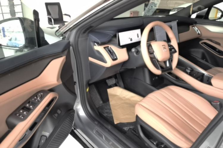 Used BYD Song L EV 2024 662 km Excellence Version Driver Seat